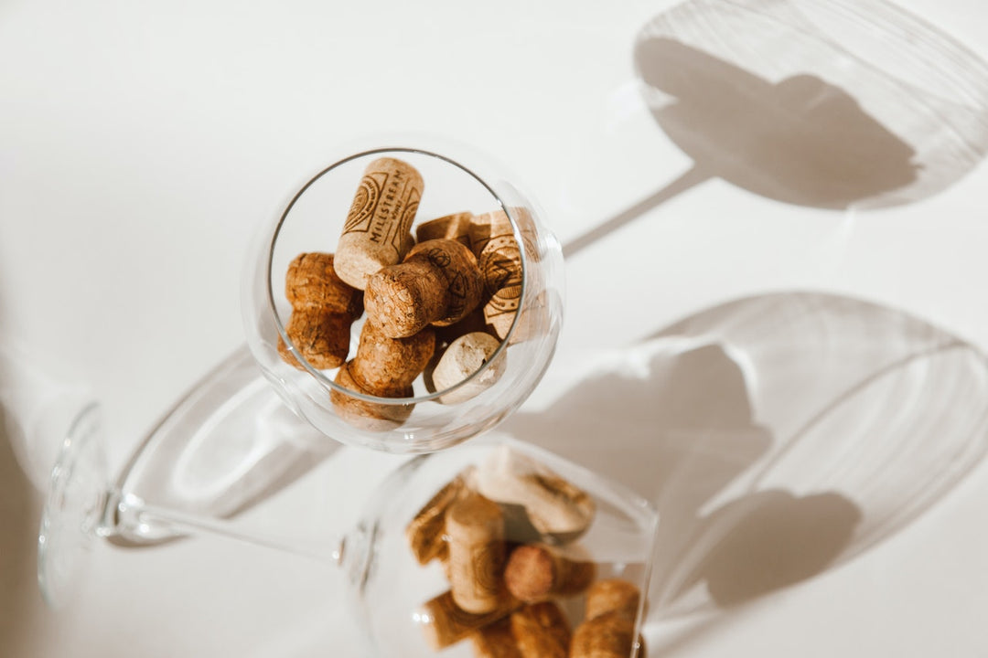 Natural vs Plastic vs Grainy Corks