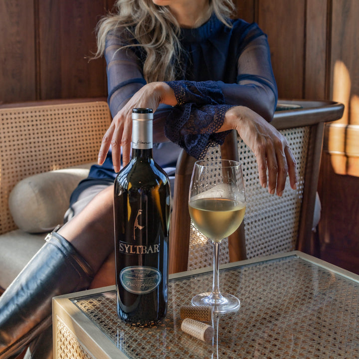 WHITE LINEN - Pinot Grigio 2024 - White Wine