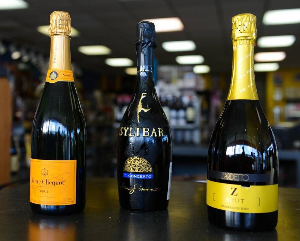 Bubbly prices remain flat | The Miami Herald (Dec 2015)