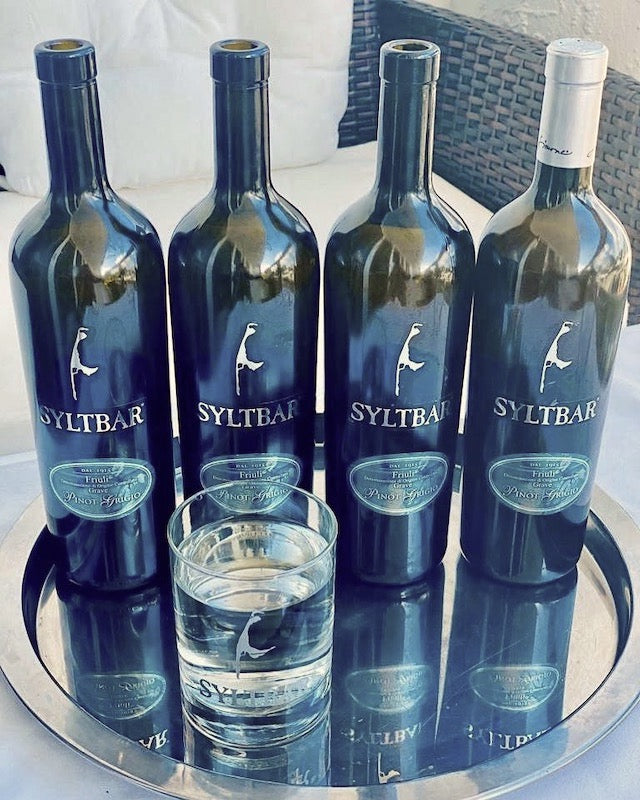 4 bottles of SYLTBAR White Linen
