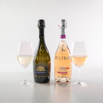 Mr & Mrs Sparkling Wine Tasting Couples Set